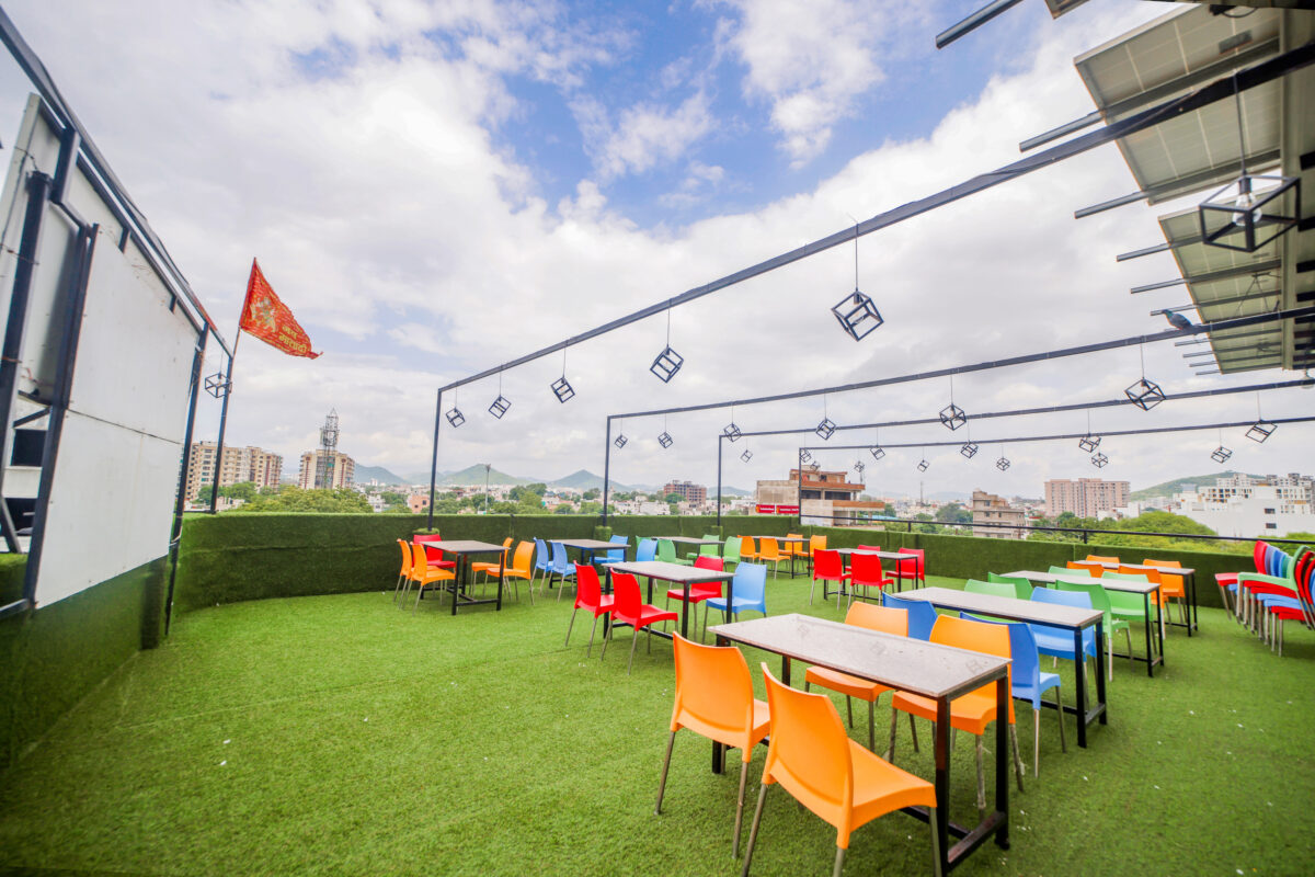 Roof Top Restaurant